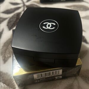 CHANEL Ultra Le Teint Longwear Foundation - BD01